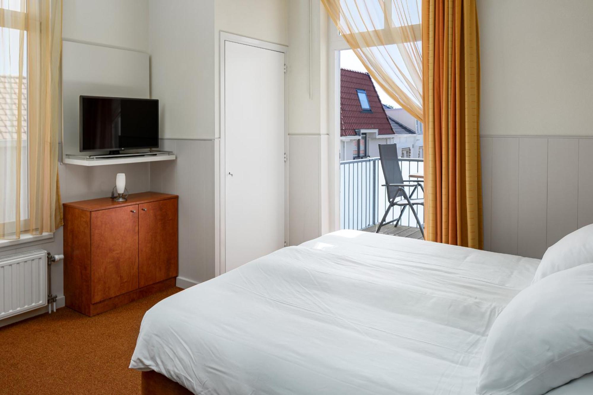 Strandhotel Domburg - Next Door Esterno foto